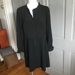 LOFT black swingy relaxed fit long sleeve dress